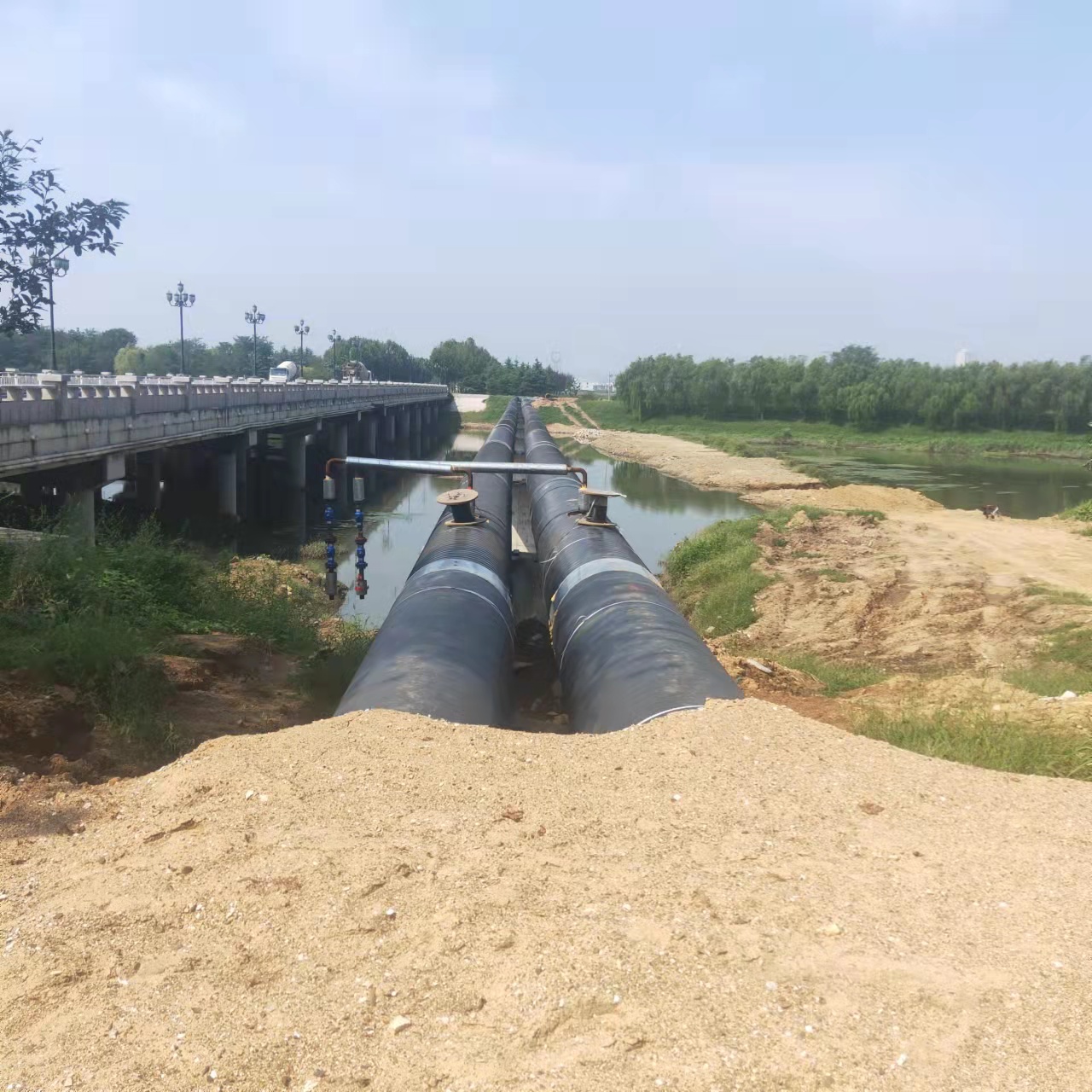 阜新西气东输管道施工输油管道清洗